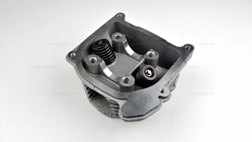 Hengerfej 4T 50ccm, 4 ütemű kínai robogóhoz