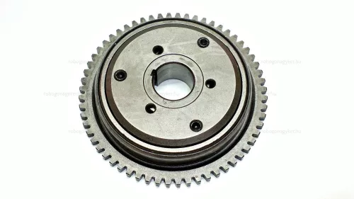 Szabadonfutó 4 ütemű robogó 125-150ccm