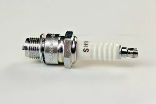 Gyertya NGK B6HS