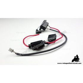   Három pólusú szögletes dugós töltőaljzat biztosíték tartóval - elektromos kerékpárhoz