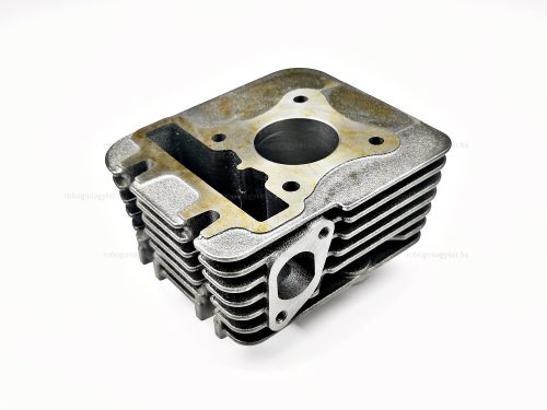 Hengerszett PIAGGIO 50CC 4T FLY / VESPA LX / S / SPRINT / PRIMAVERA D.39MM 4T 39mm - 4 szelepes