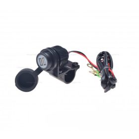 USB töltő aljzat robogóhoz 2db USB csatlakozóval TIP II.