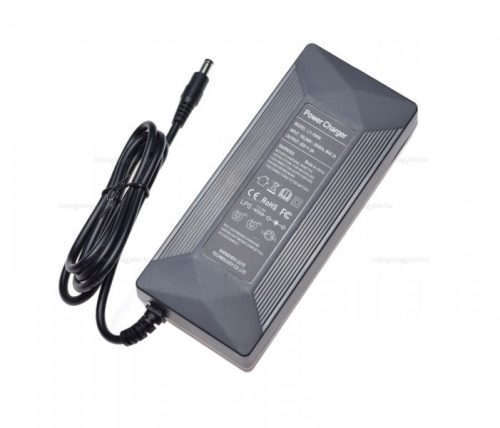 Töltő 42V 2A UNIVERZÁLIS